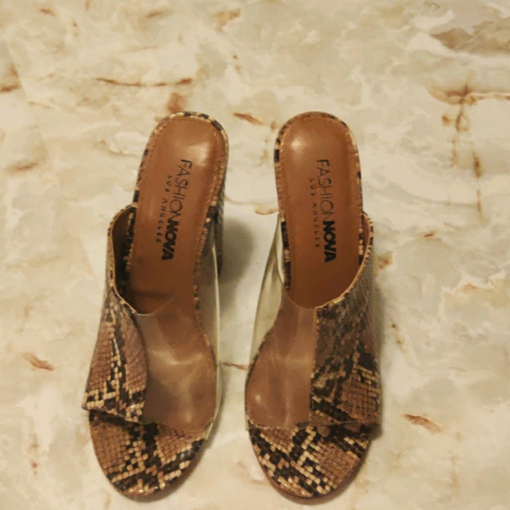 Snake shoes